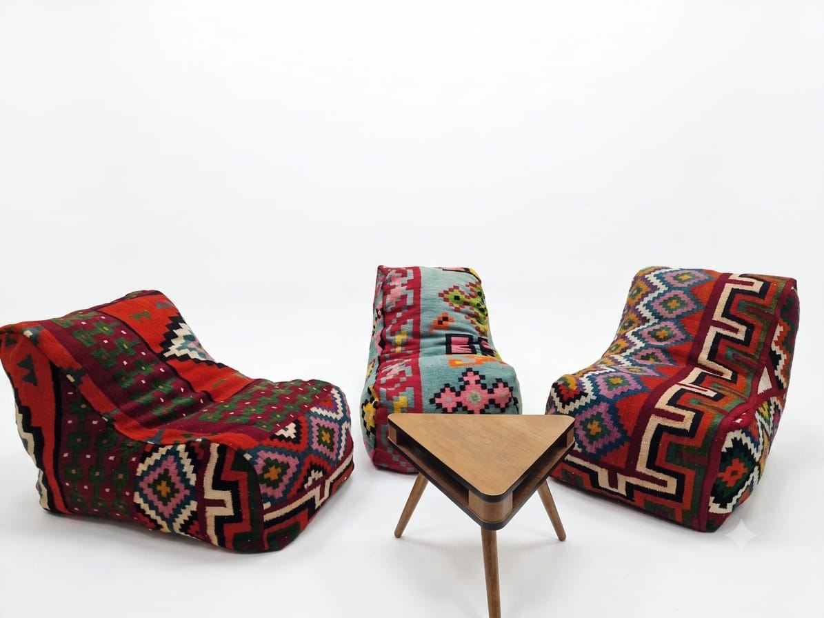 Poufs en margoum